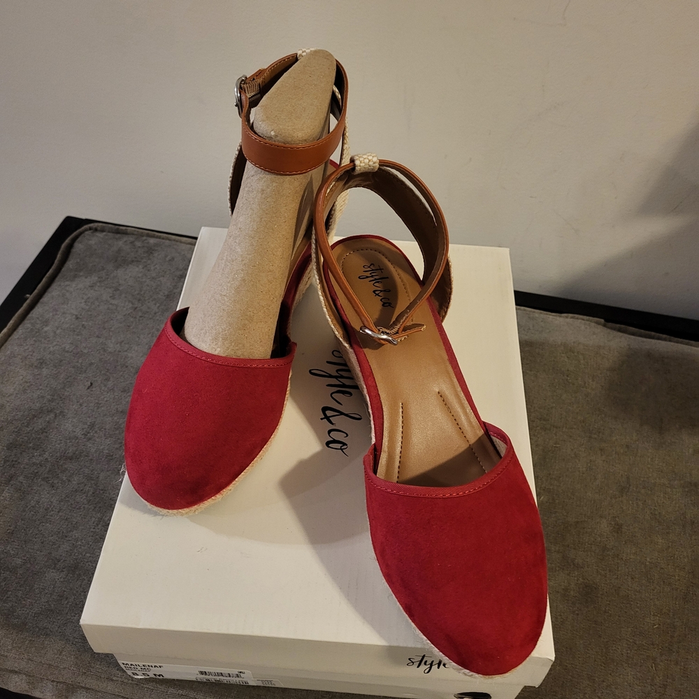 Style & Co. Red and Tan Women's Shoes